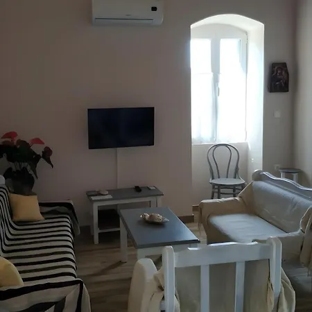 Σπίτι διακοπών Traditional House Rifi